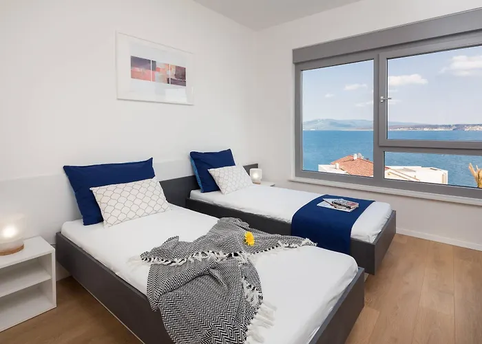 Family Friendly House With A Swimming Pool Posedarje, Novigrad - 24091