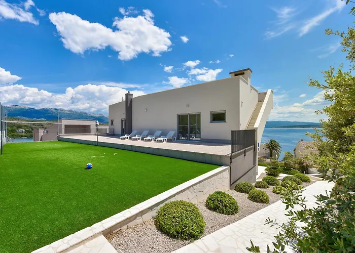 Family Friendly House With A Swimming Pool Posedarje, Novigrad - 24091 Tatil Evi Posedarje