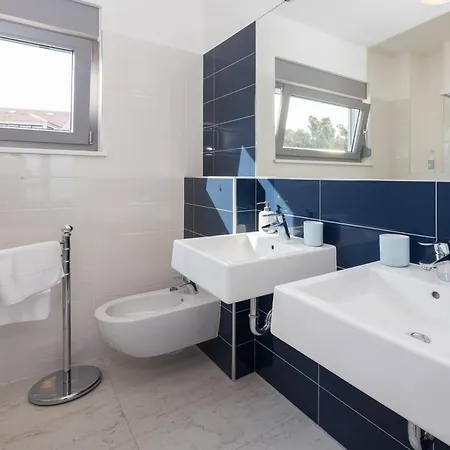 Family Friendly House With A Swimming Pool Posedarje, Novigrad - 24091 Prázdninový dům Posedarje
