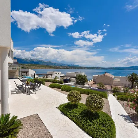 Family Friendly House With A Swimming Pool Posedarje, Novigrad - 24091